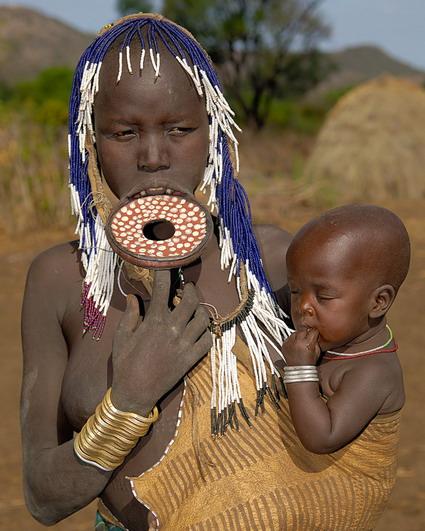 ethiopia-2dtribe-2dmurzi-2d10-resize.jpg